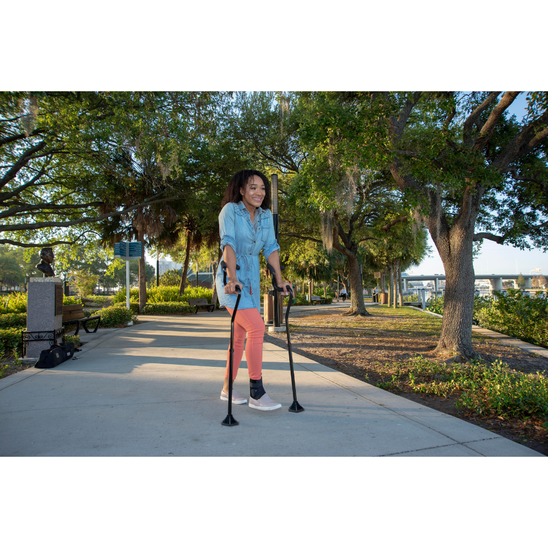 StrongArm Cane - Self Standing Base with Bariatric Ergonomic Handle Support