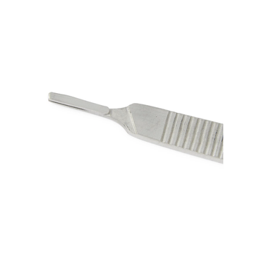 Close-up of a Medline Floor Grade Scalpel Handle – #3 Disposable, featuring a textured grip and flat, rectangular tip against a white background.
