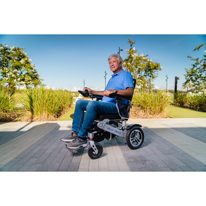 Miracle Mobility Paltinum 800 Portable Powerchair - Open Box