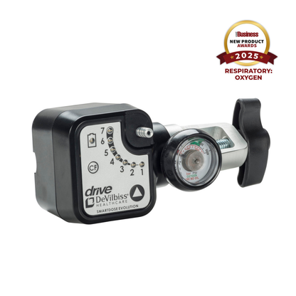 A Drive SmartDose® Evolution™ Oxygen Conserver, equipped with a dial, gauge, and handle and featuring advanced SmartDose Evolution Oxygen Conserver technology, is displayed beside a badge reading “2025 New Product Awards, Respiratory: Oxygen.”.