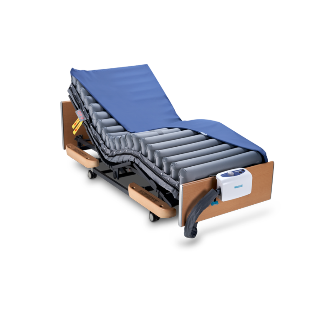 The Wellell Domus 3 Bariatric Alternating Pressure Mattress with Micro Low Air Loss features an inflatable alternating pressure system, blue cover, wooden headboard and footboard, side control unit, and adjustable elevated head and leg sections.